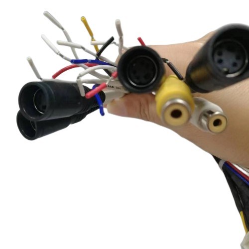 Anpassung der Kabelmontage Dreh-Signal-Adapter-Drähte für Auto Video & Audio Nachvermarkt-Signal-Verkabelung 1