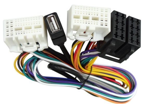 Herstellung verschiedener Kabel- und Drahtbaugruppen